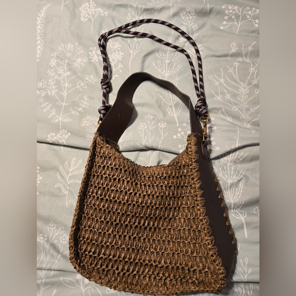 American Eagle Outfitters Brown Woven Shoulder Bag with Black & Pink Strap - Picture 2 of 5